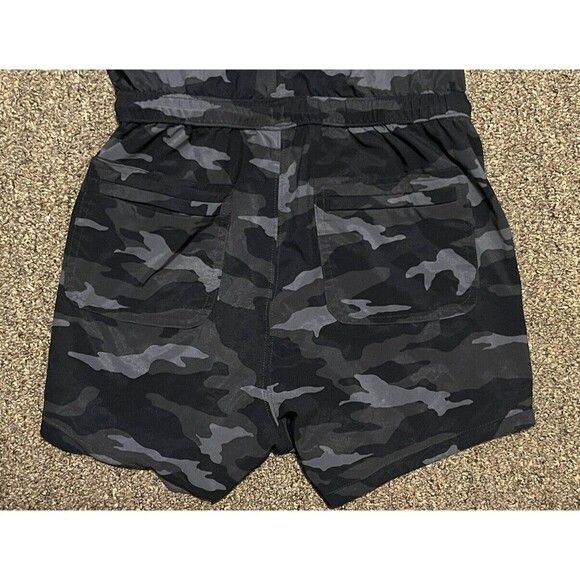 Athleta Girl On The Go Romper Girls Size XXL 16 Black Gray Camouflage Sleeveless - Picture 5 of 7